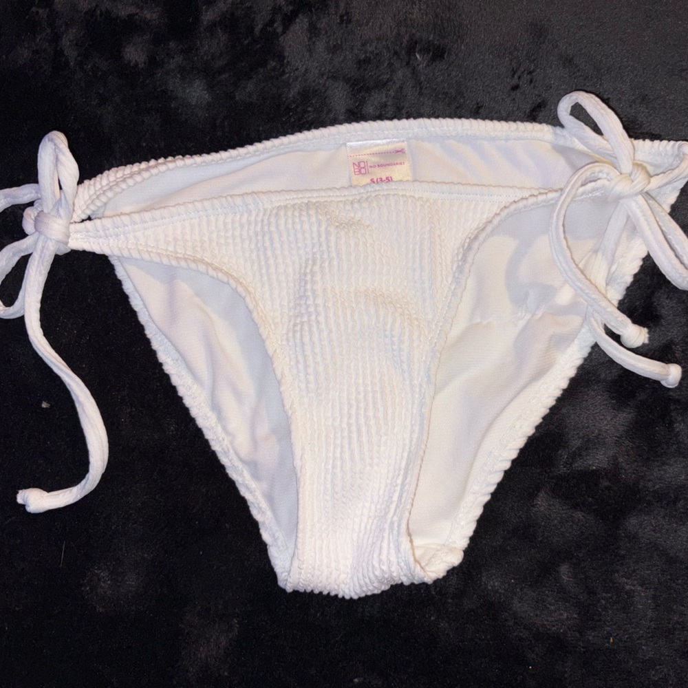 Xhilaration White Textured Bikini Bottom